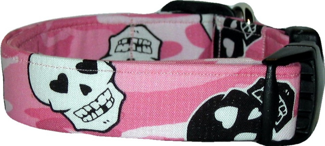 Pink Camo Skulls Dog Collar